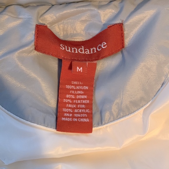 Sundance puffer vest silver cream removable hood and fur M - Picture 6 of 12